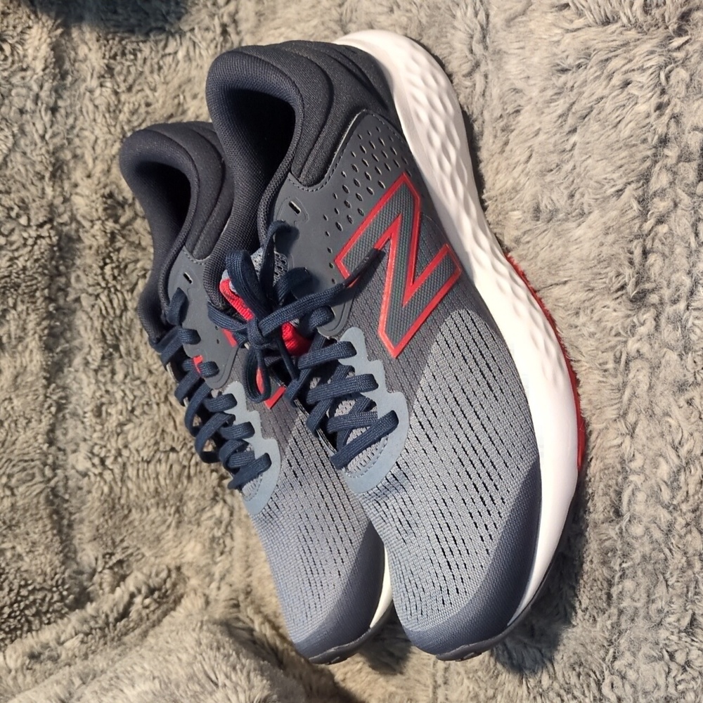 New Balance 520 V7 Running Shoes Men's 8.5D Wide Width - Picture 3 of 6
